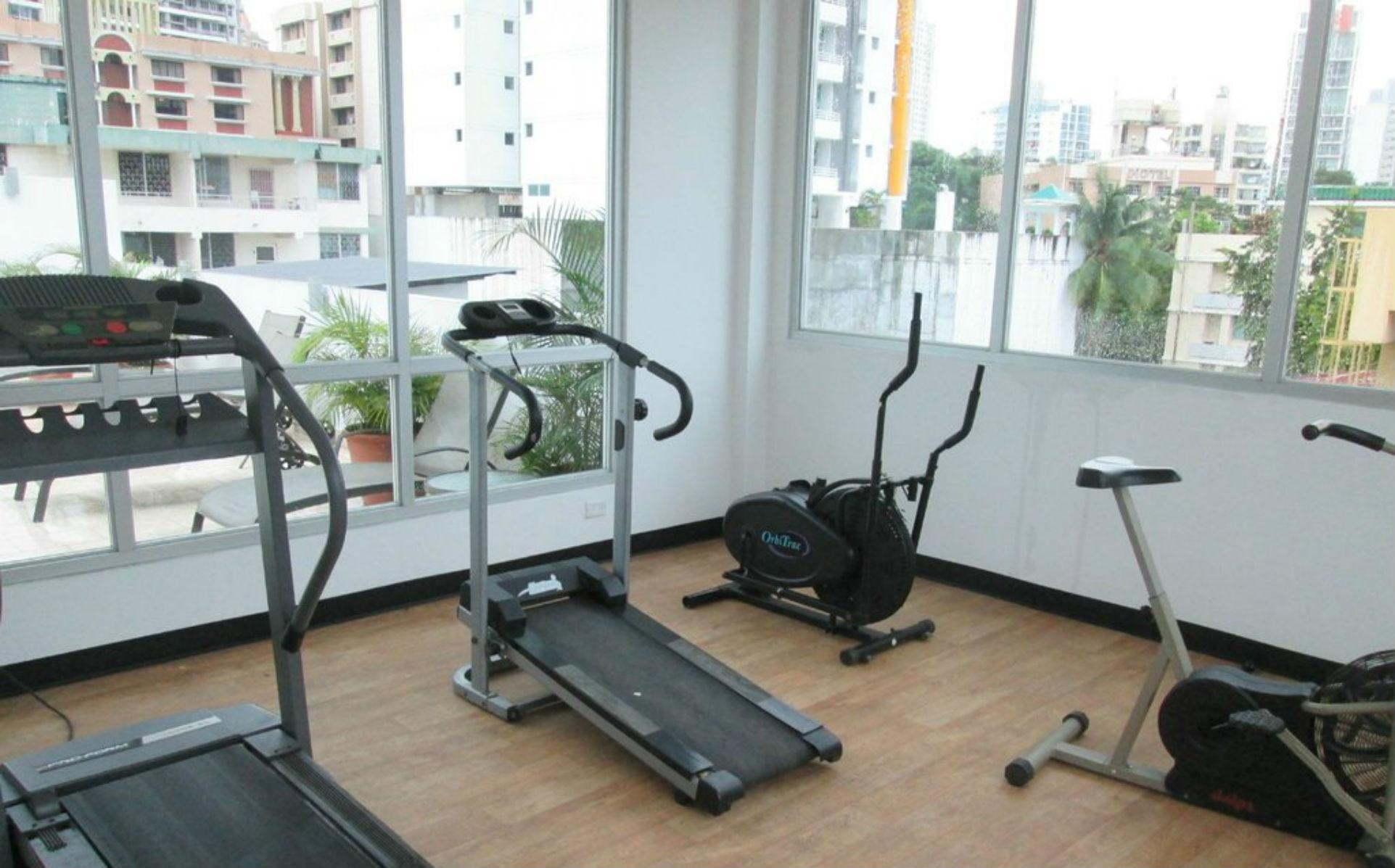 Hotel Suites Ambassador Панама Сити Екстериор снимка