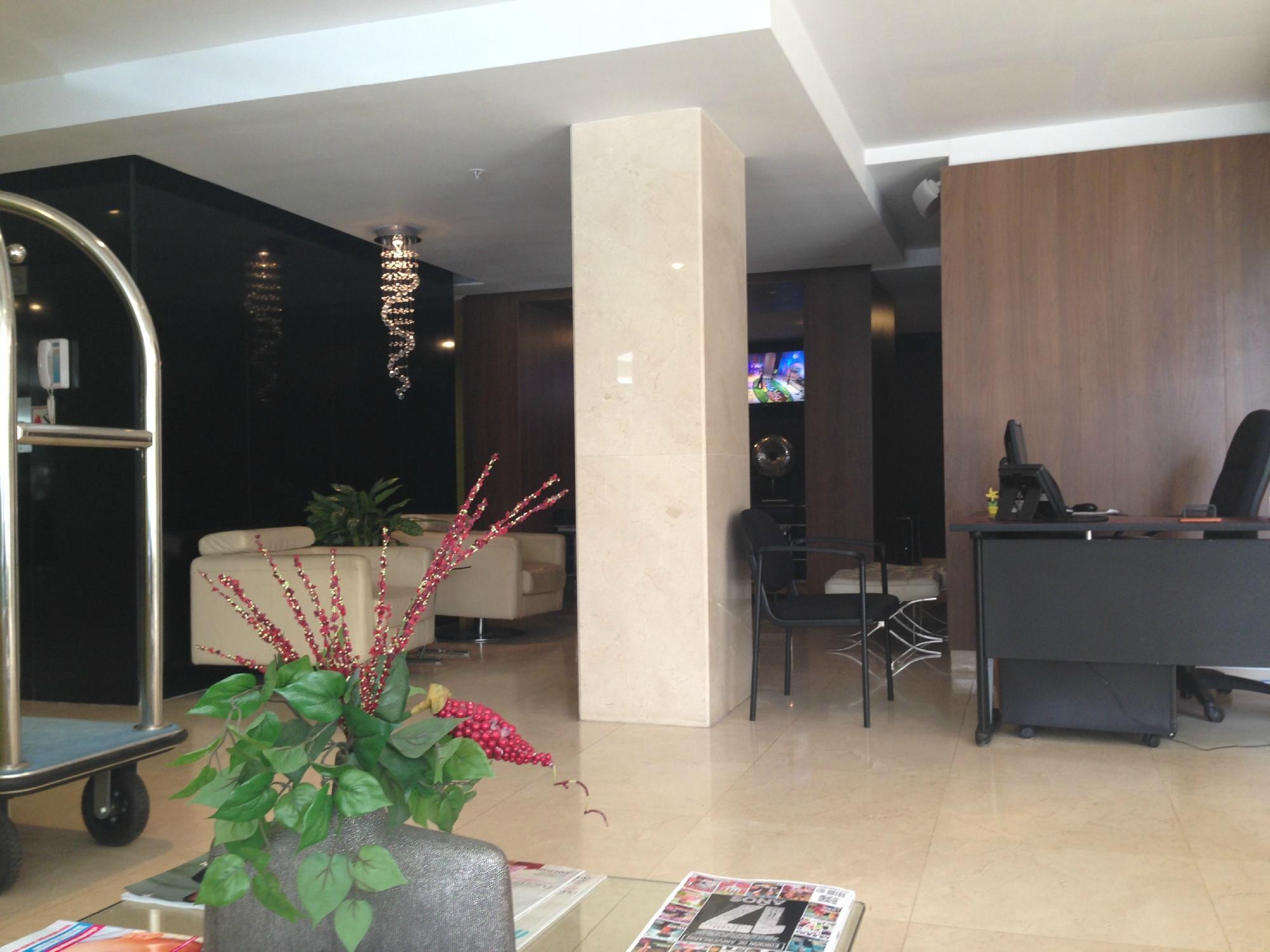 Hotel Suites Ambassador Панама Сити Екстериор снимка