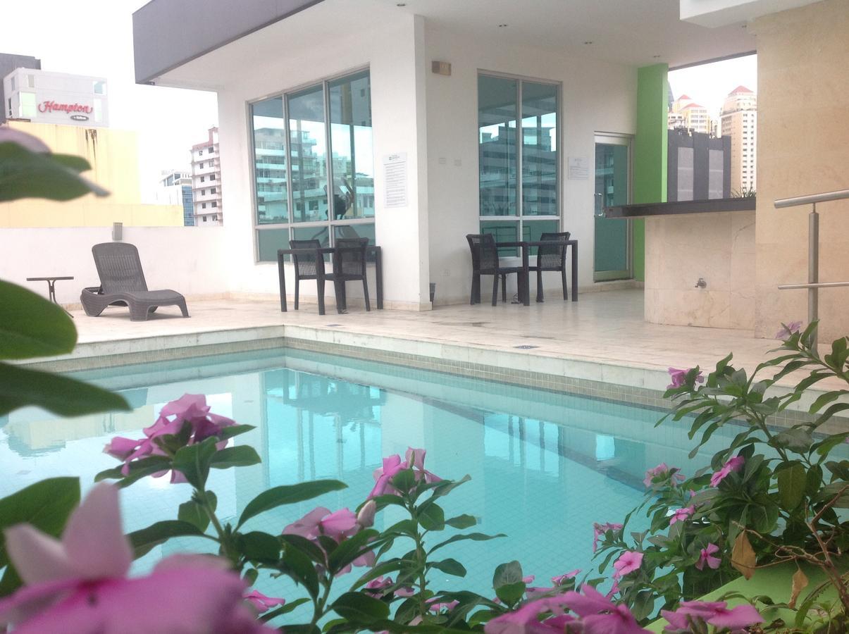 Hotel Suites Ambassador Панама Сити Екстериор снимка